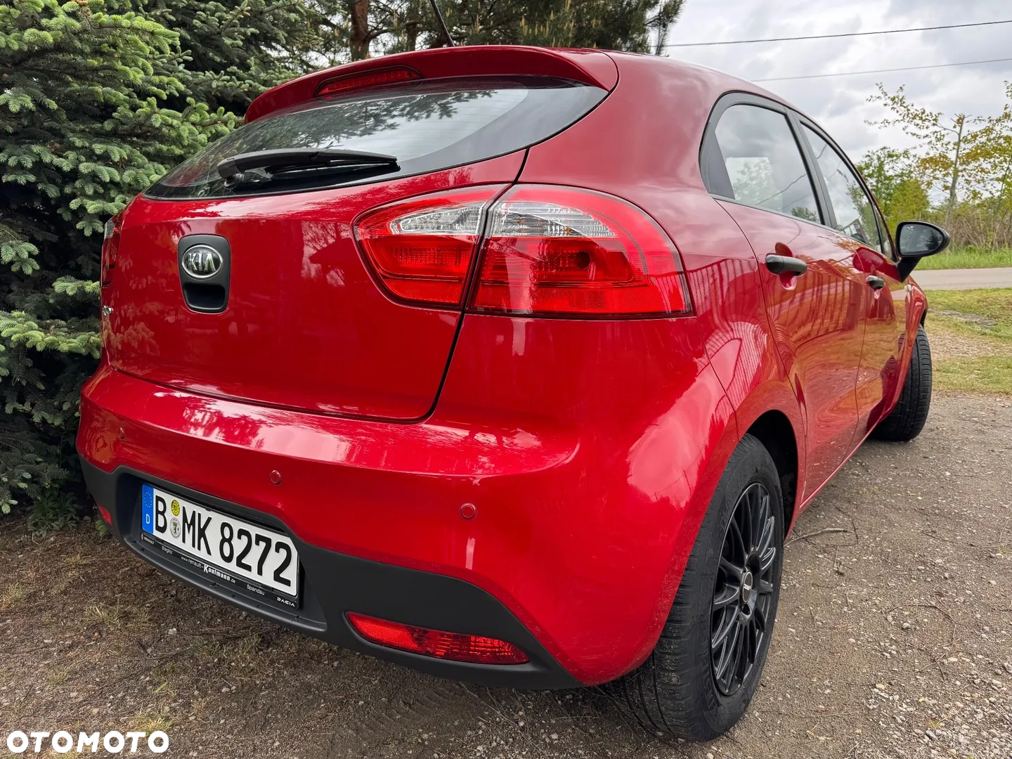 Kia Rio - 4