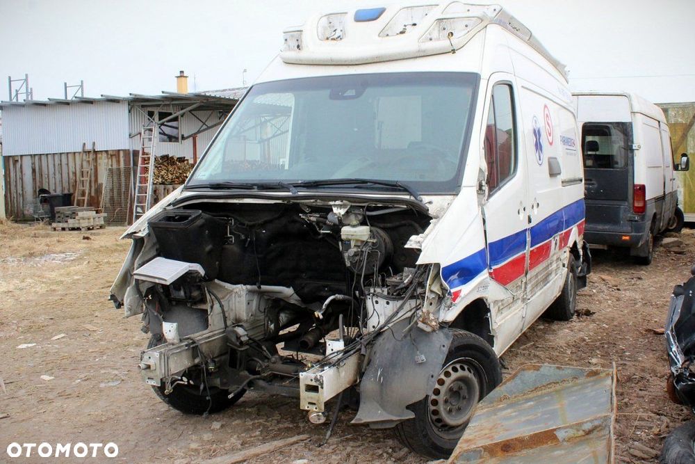 Mercedes Sprinter W906 2015 2.2CDI 651955 Bus (MASKA, ZDERZAK, LAMPA, BŁOTNIK, DRZWI, SZYBA, FOTEL) - 3