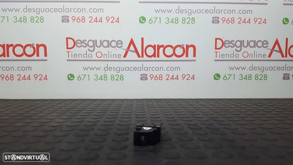 COMANDO DO ELEVADOR FRENTE DIREITO VOLKSWAGEN GOLF VI (5K1) ADVANCE - 5