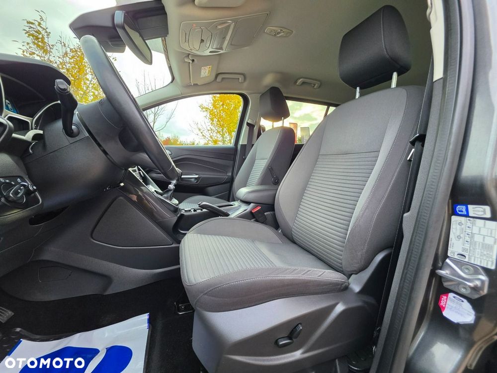 Ford Grand C-MAX - 31