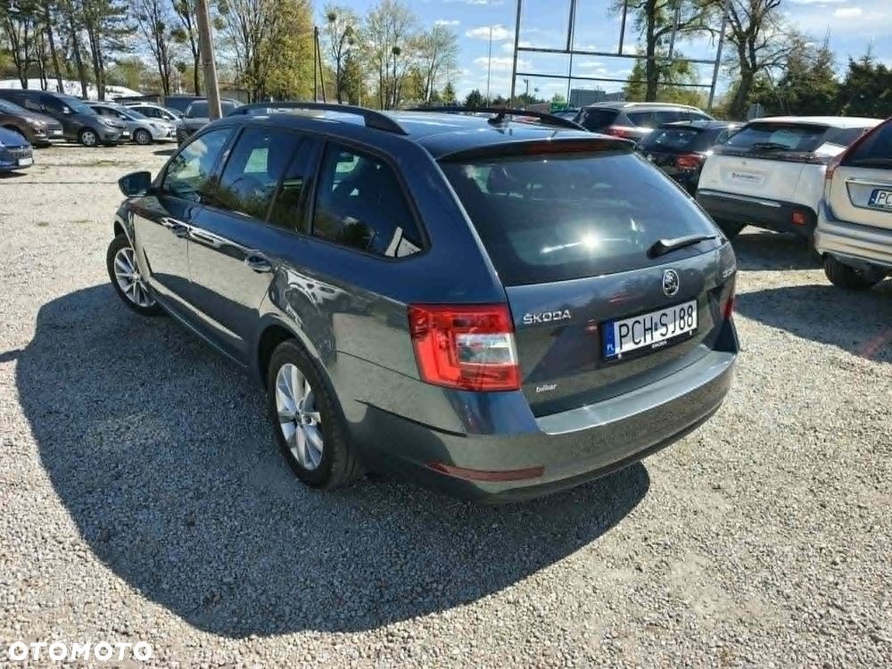 Skoda Octavia 2.0 TDI DSG Style - 7