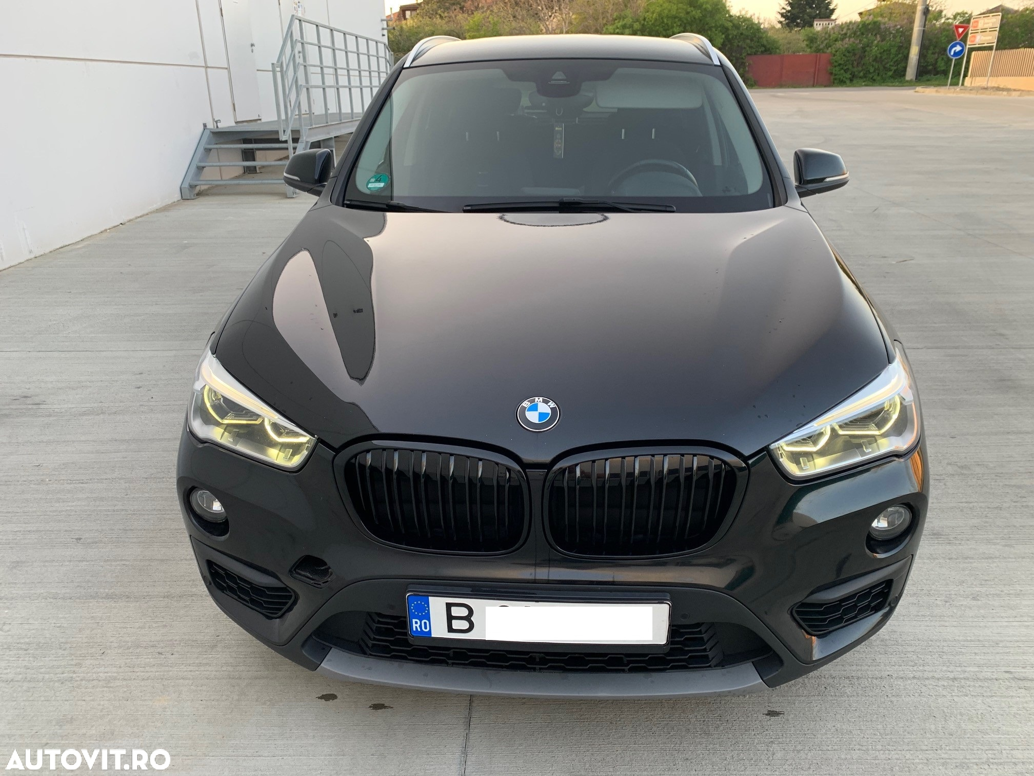 BMW X1 xDrive20d Aut. Sport Line - 3