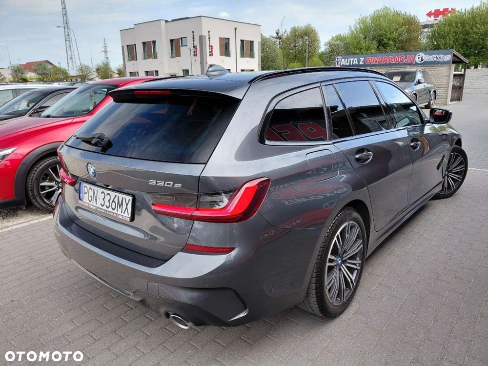 BMW Seria 3 - 8