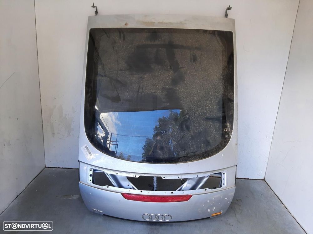 MALA TRASEIRA AUDI TT - 1