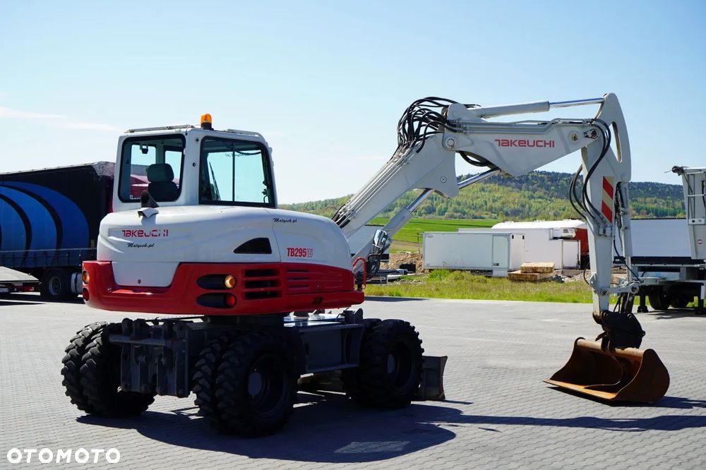 Takeuchi TB 295 W / KOPARKA KOŁOWA / 2016 ROK / - 6