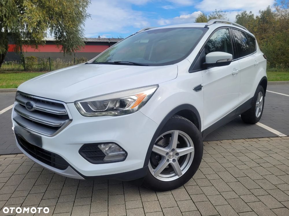 Ford Kuga 2016 photo 2