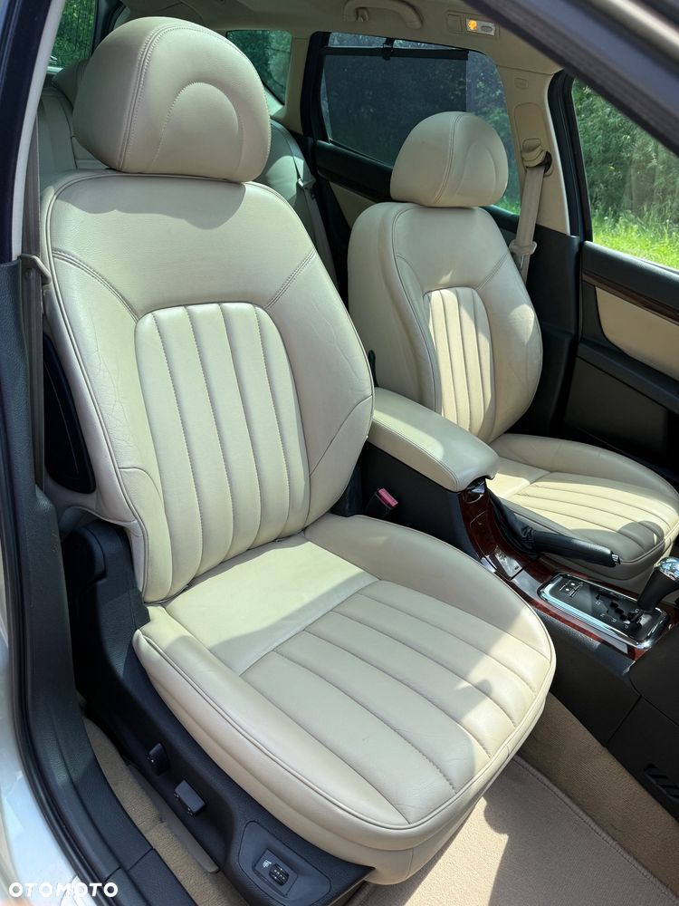 Peugeot 407 2.2 SV Executive - 19