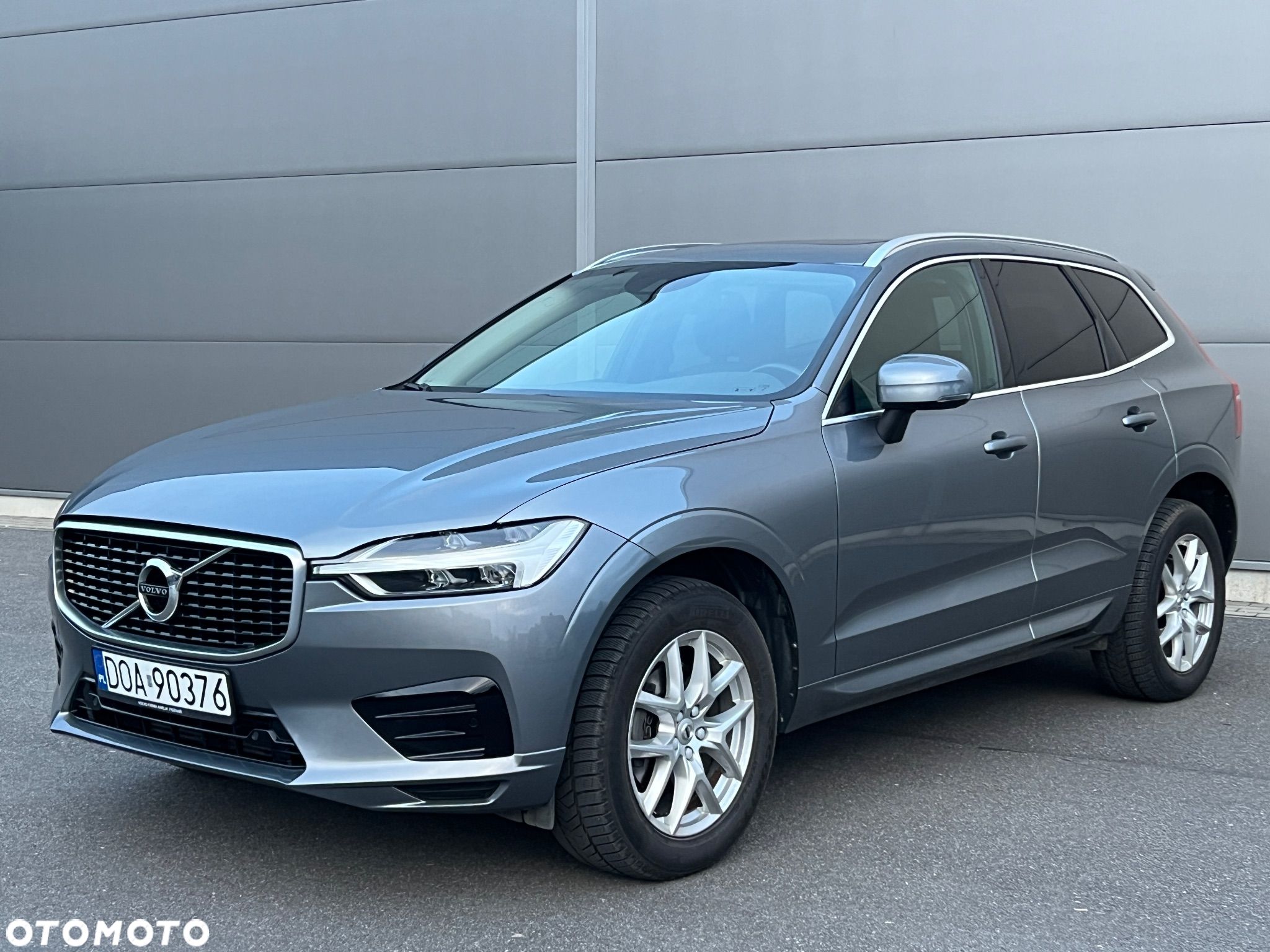 Volvo XC 60 T5 AWD Momentum - 1