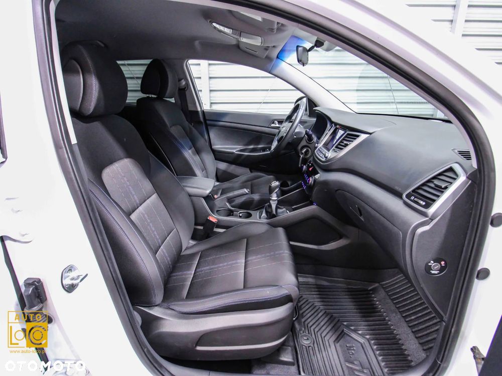 Hyundai Tucson 1.6 GDI BlueDrive Comfort 2WD - 10