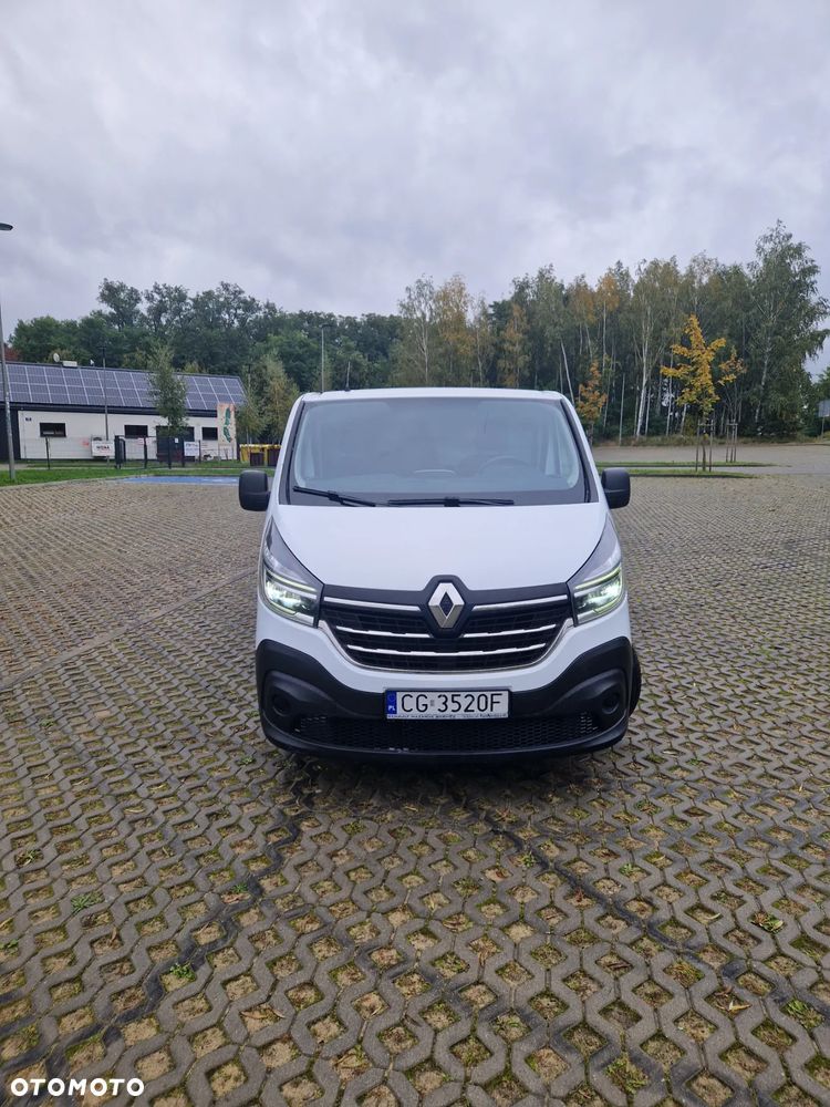 Renault Trafic - 2