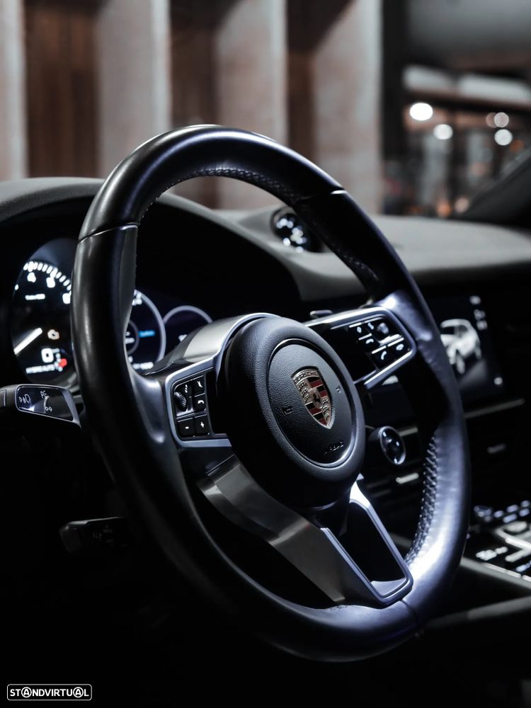 Porsche Cayenne E-Hybrid - 10