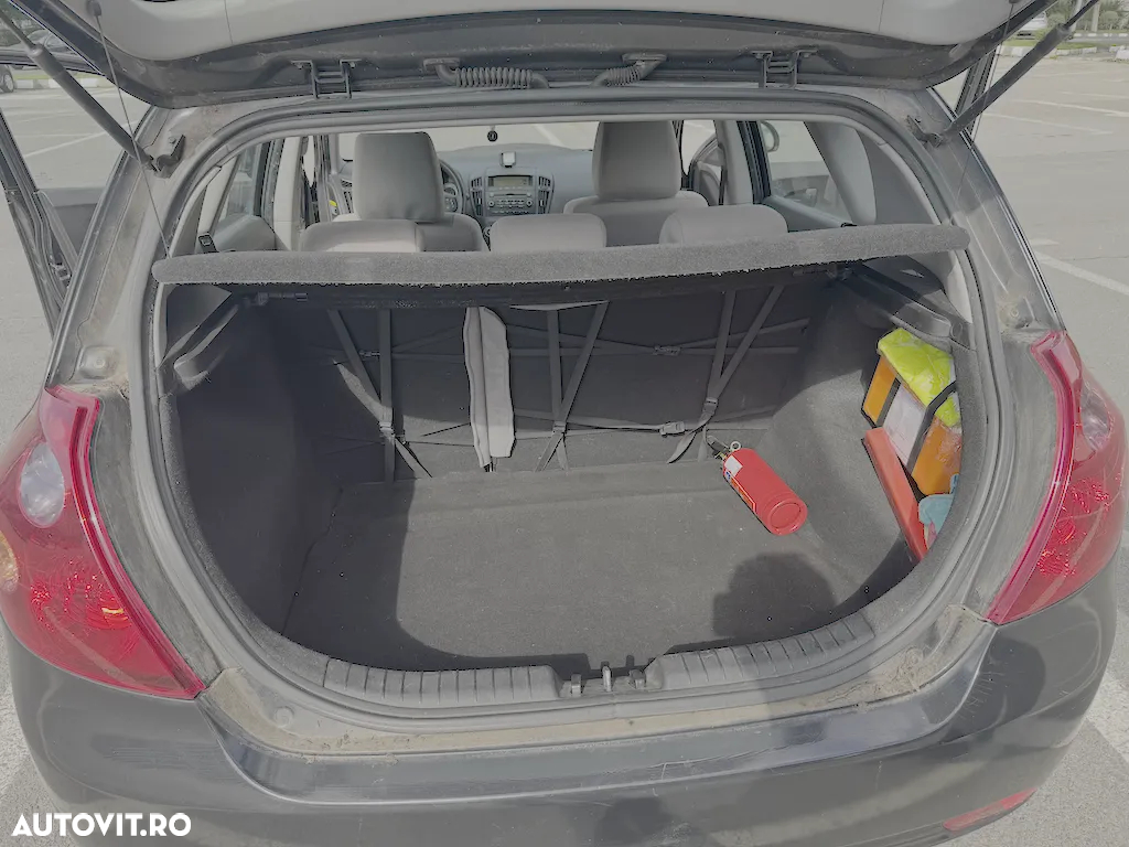 Kia Ceed Cee'd 1.4 GSL LX BEST - 8