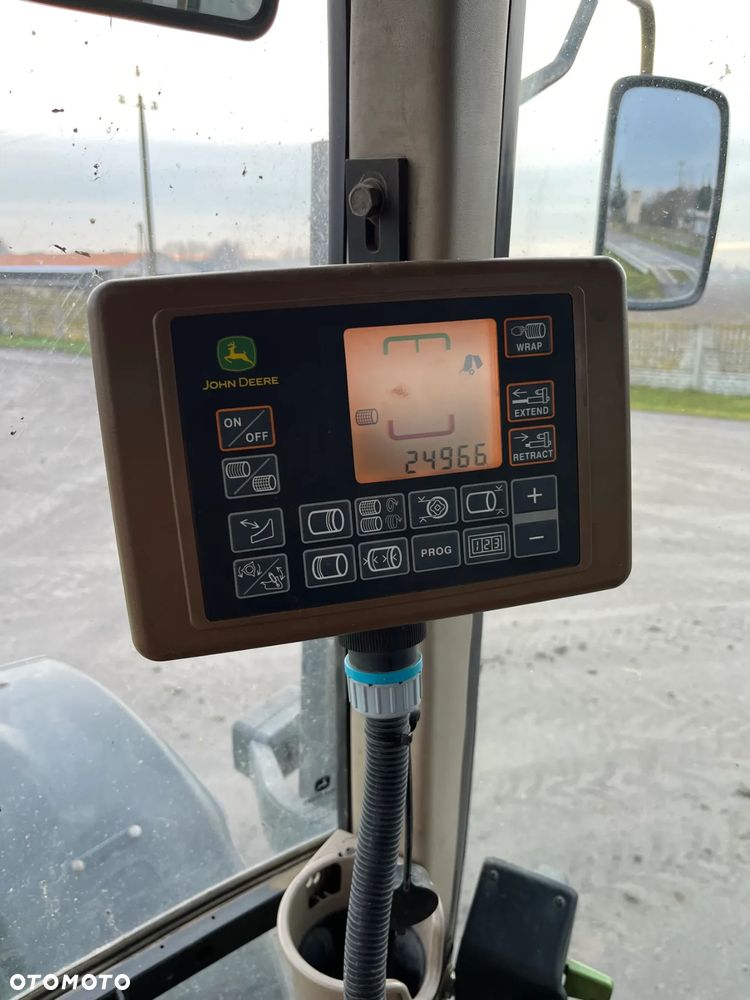 John Deere V451M - 2