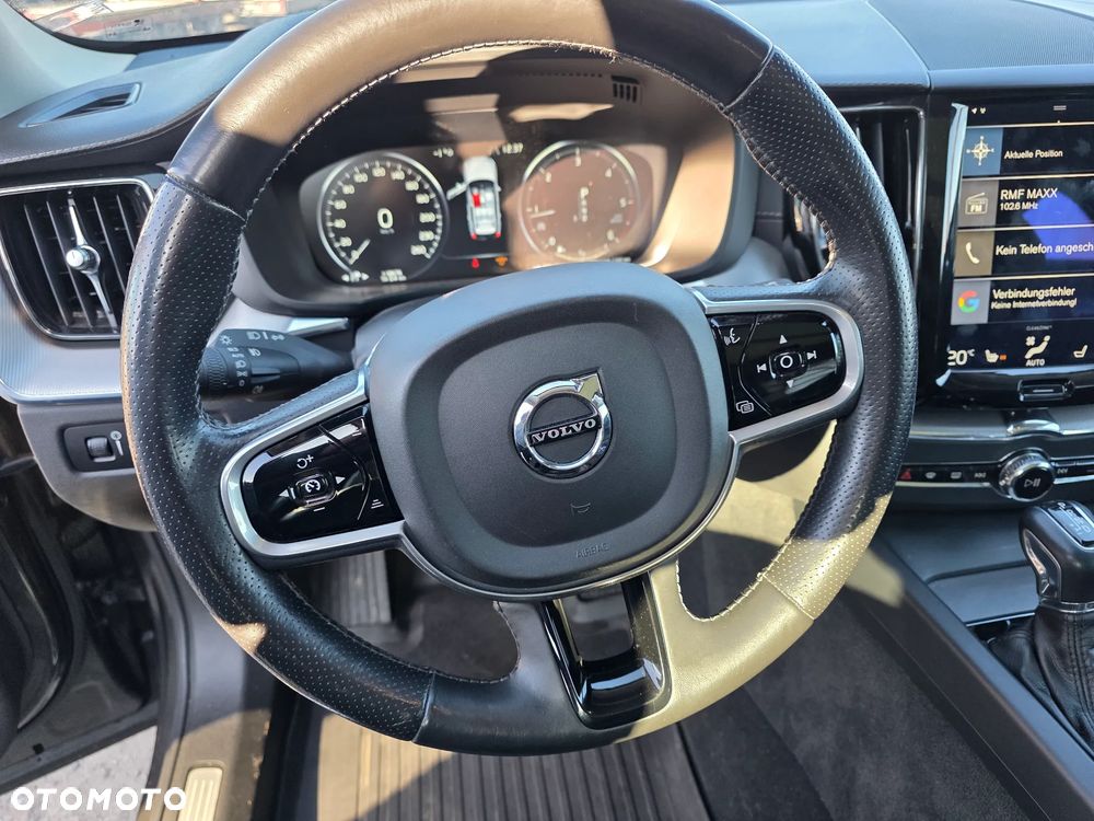 Volvo XC 60 B5 D AWD Geartronic Inscription - 34