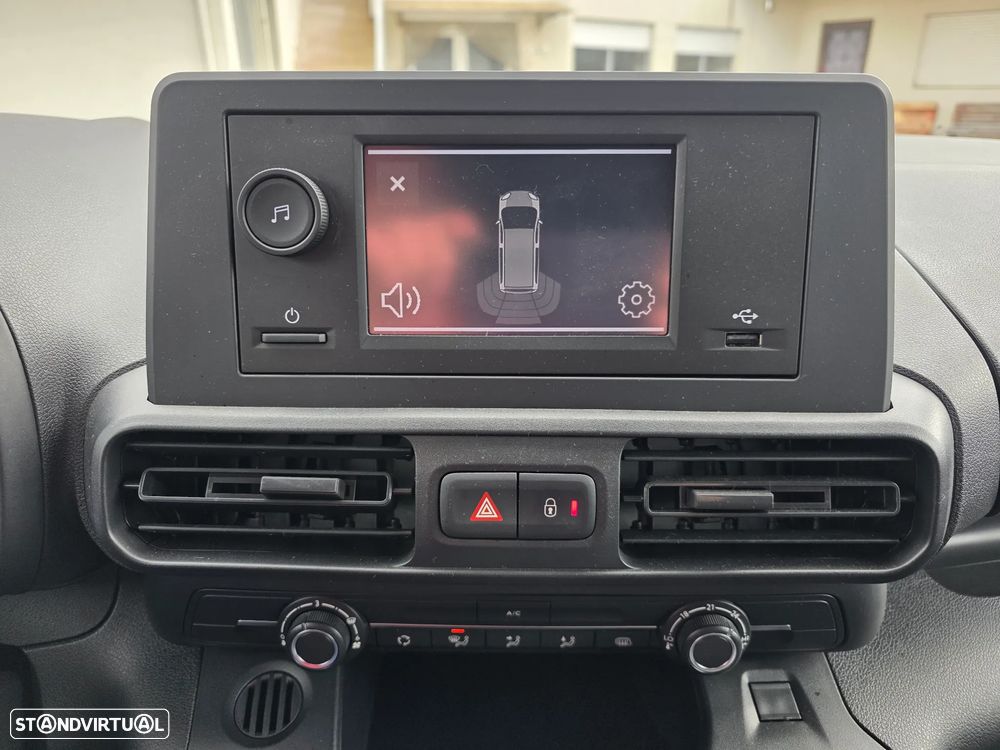 Citroën BERLINGO - 13