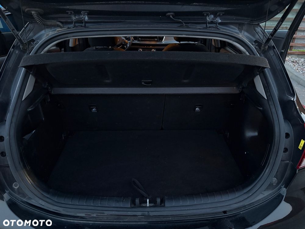 Kia Rio 1.0 T-GDI GT-Line - 5
