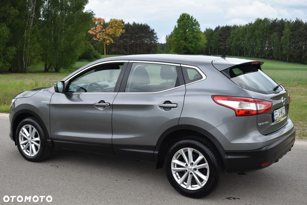 Nissan Qashqai 1.2 DIG-T N-Vision - 8
