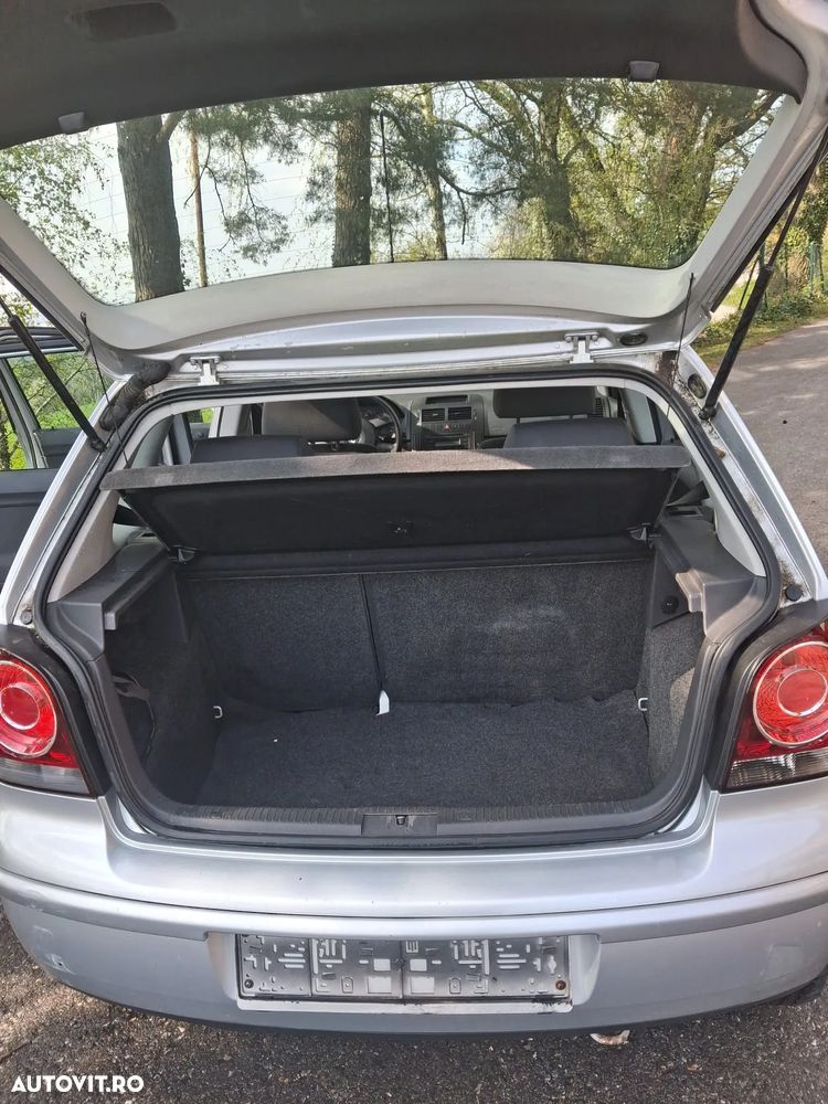 Volkswagen Polo 1.4 TDI DPF Tour - 11