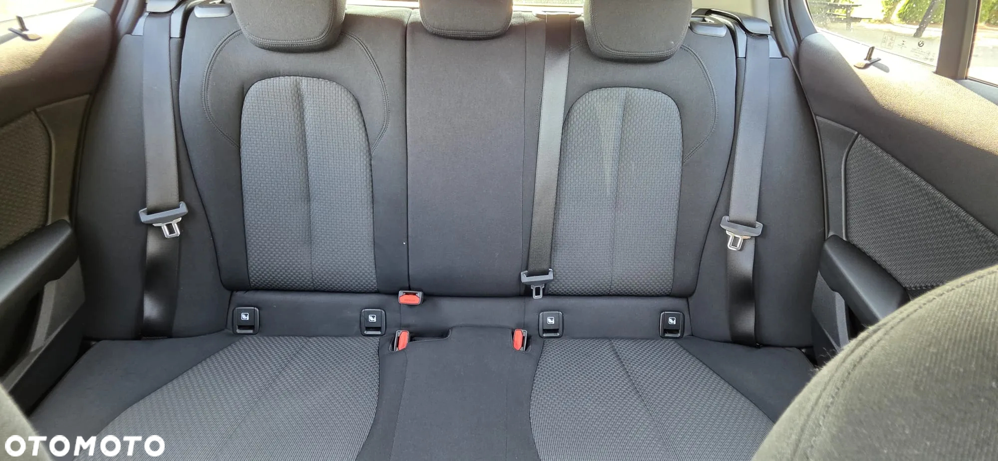 BMW Seria 1 - 16