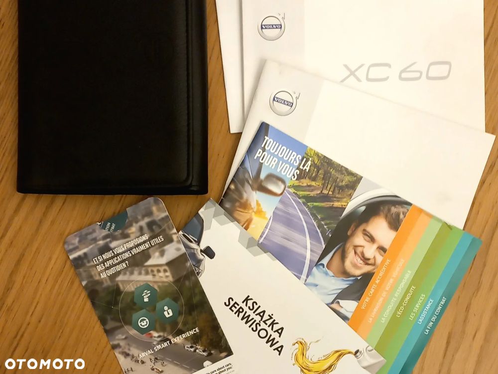 Volvo XC 60 D3 Drive-E Momentum - 28