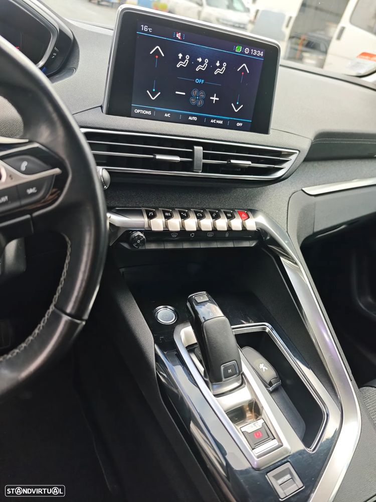 Peugeot 3008 BlueHDi 120 EAT6 Stop & Start Active - 4