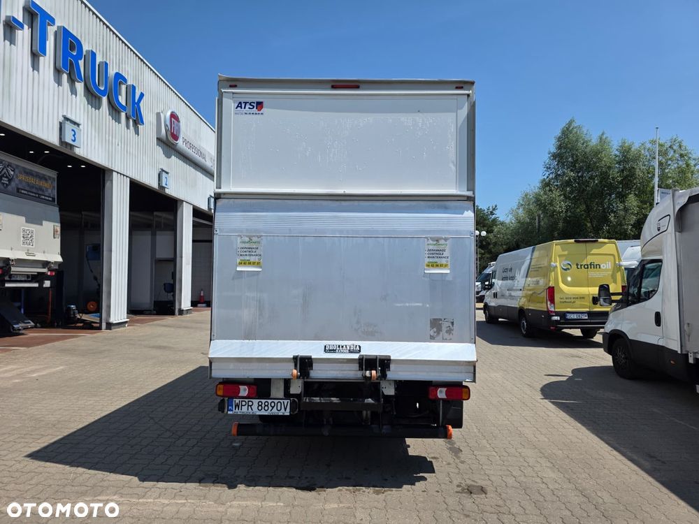 Iveco 35C16 Kontener z Winda 8ep Silnik 3L Bliźniaki 2300 wysoki ! - 9