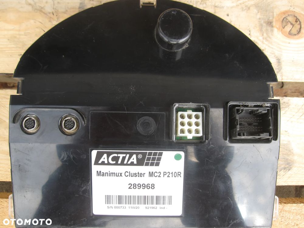 Zestaw zegarów licznik wyświetlacz kokpit Manitou MT 1740 MC2 P210R 289968 - 2