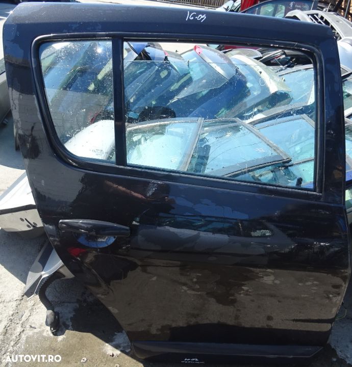 Usa dreapta spate Dacia Sandero din 2011 completa - 1