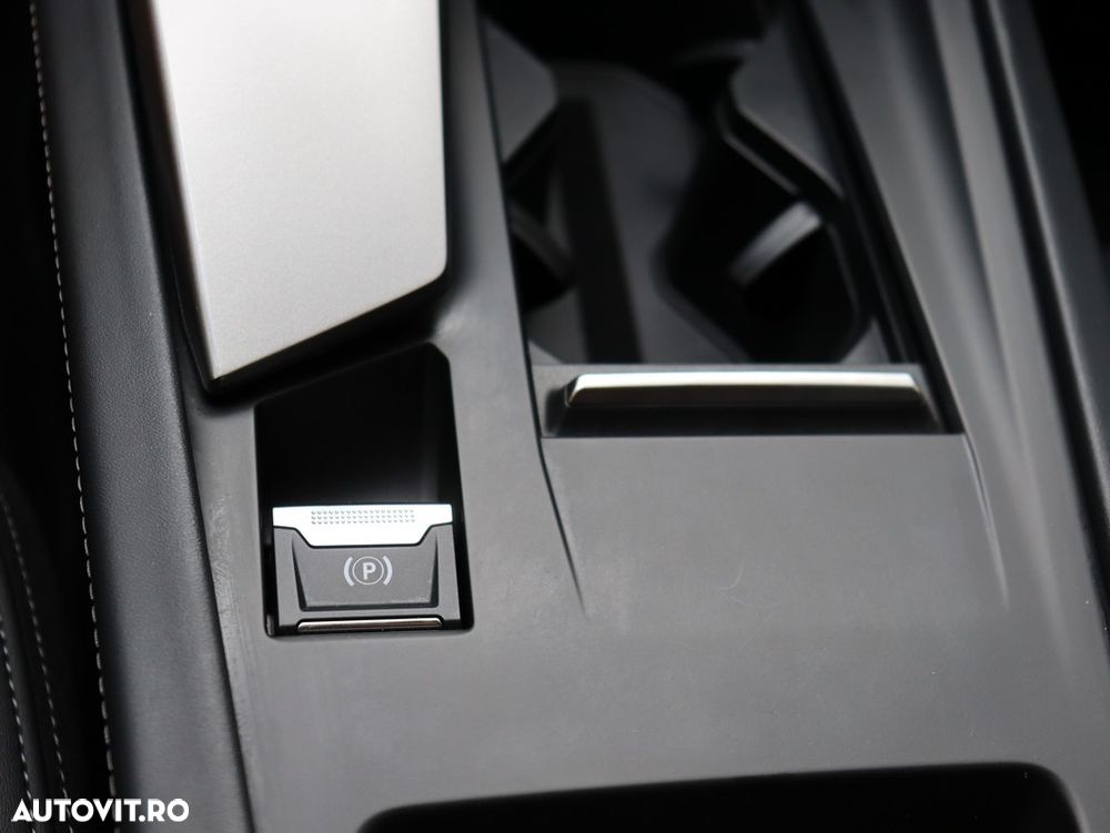 Peugeot 408 1.2L PureTech 130 S&S EAT8 Allure Pack - 26