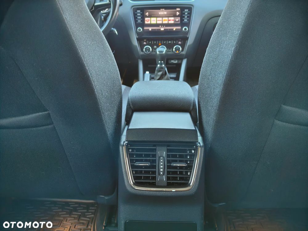 Skoda Octavia 2.0 TDI SCR Ambition - 22