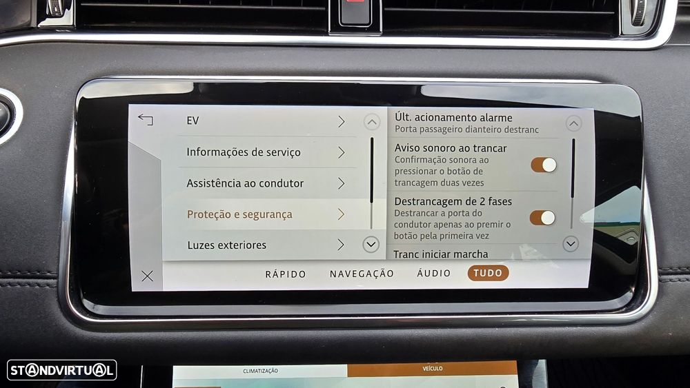 Land Rover Range Rover Evoque - 28