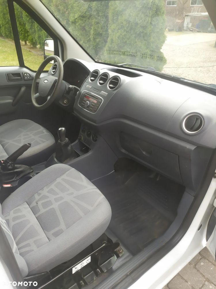 Ford Transit Connect 210 SWB Tourneo - 9