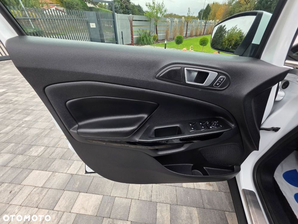 Ford EcoSport - 11