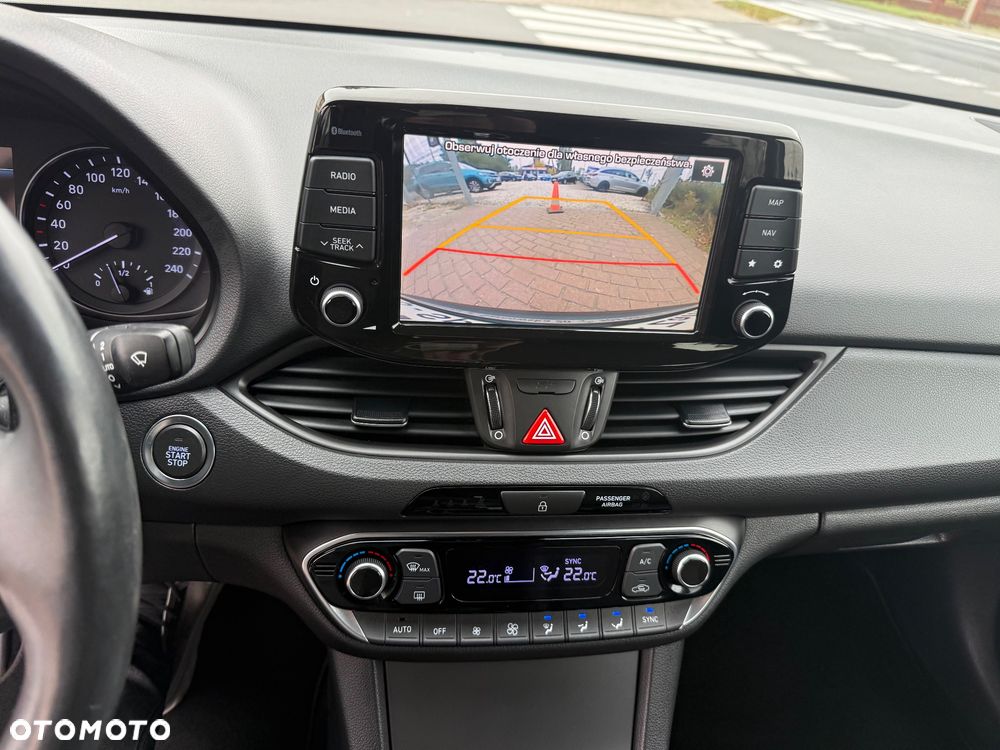 Hyundai i30 1.4 T-GDI DCT Premium - 29