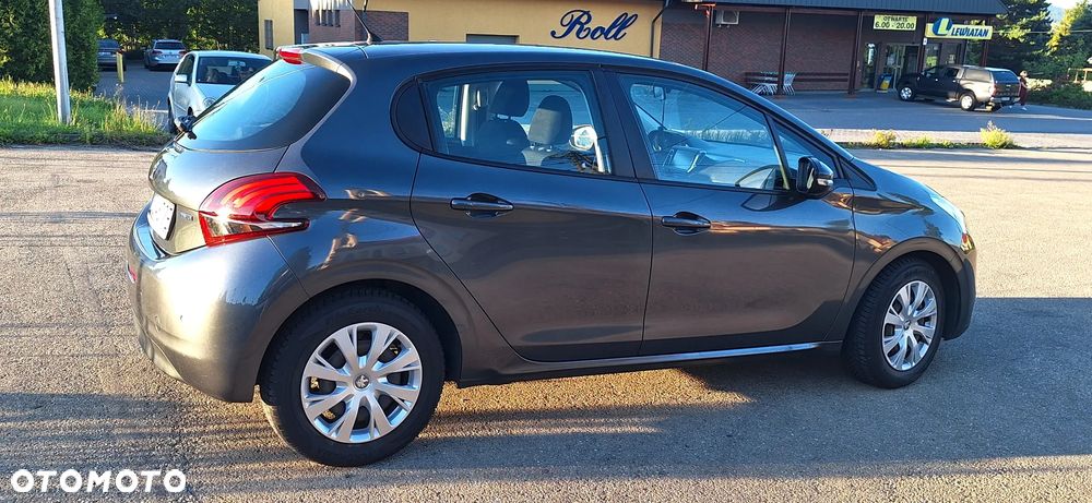 Peugeot 208 1.2 PureTech Active - 5