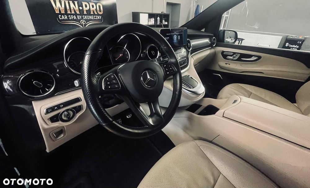 Mercedes-Benz Klasa V 300 d 4-Matic Exclusive 9G-Tronic (d³ugi) - 3