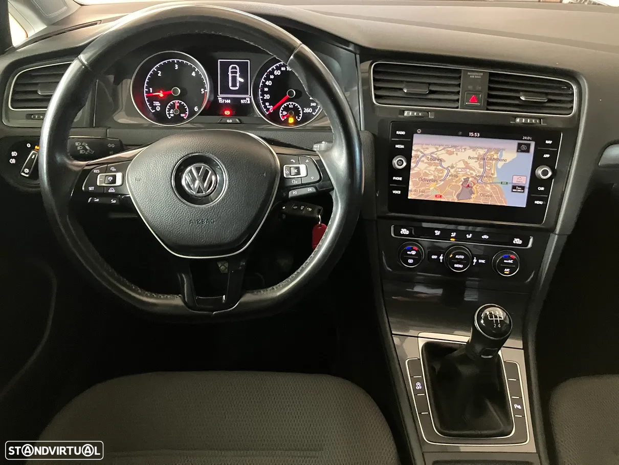 VW Golf Variant 1.6 TDi Confortline - 31