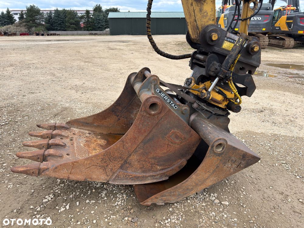 Caterpillar M 313 D - 8