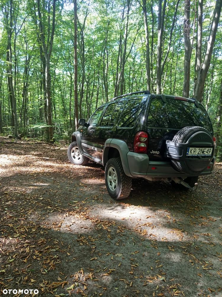 Jeep Cherokee - 11