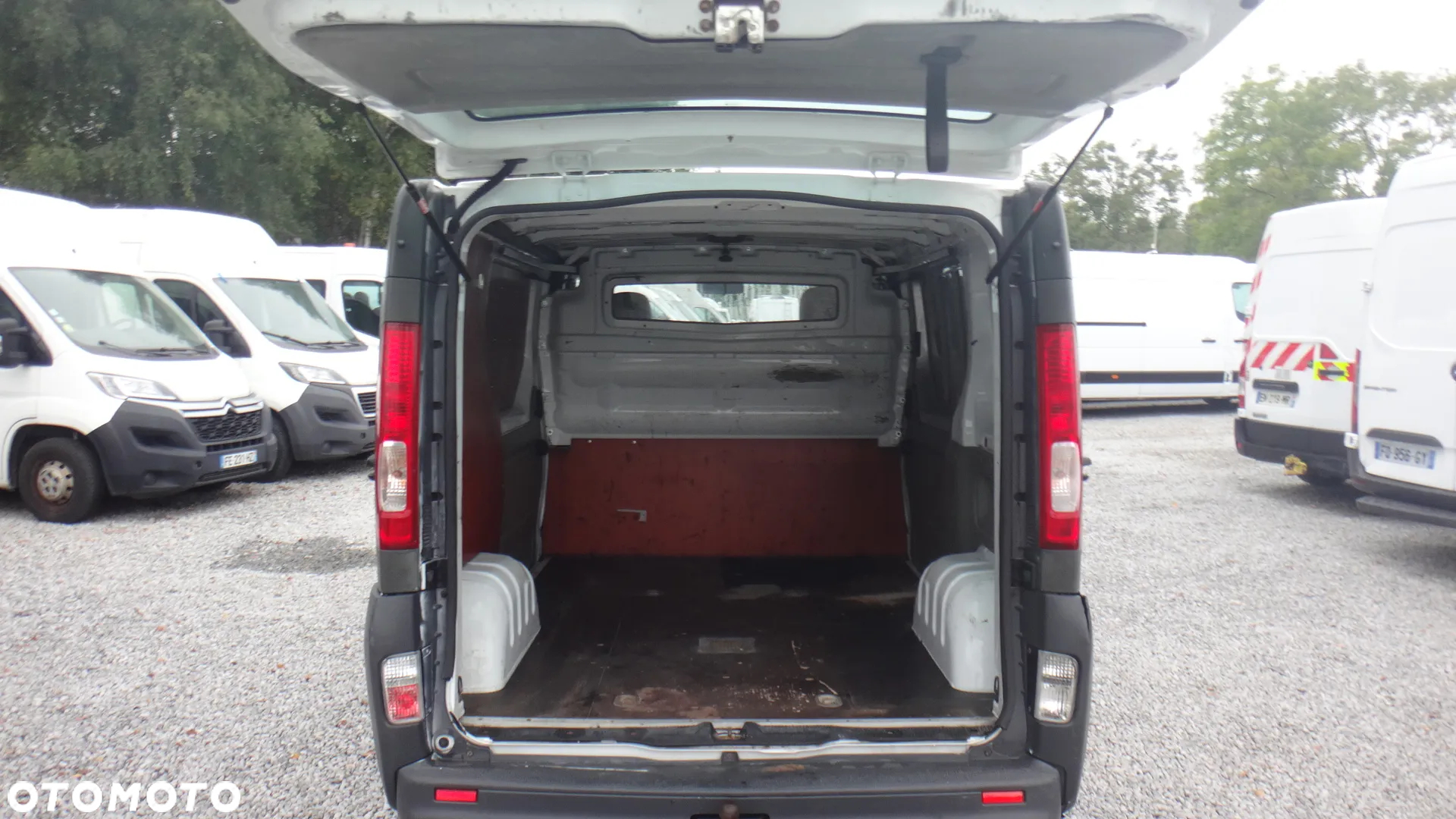 Renault Trafic - 6