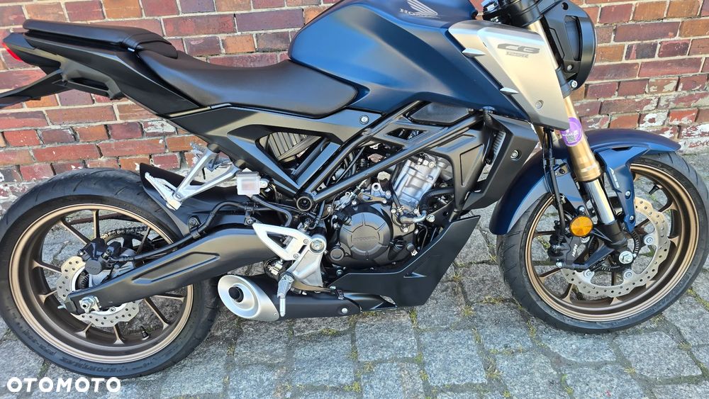 Honda CB - 30