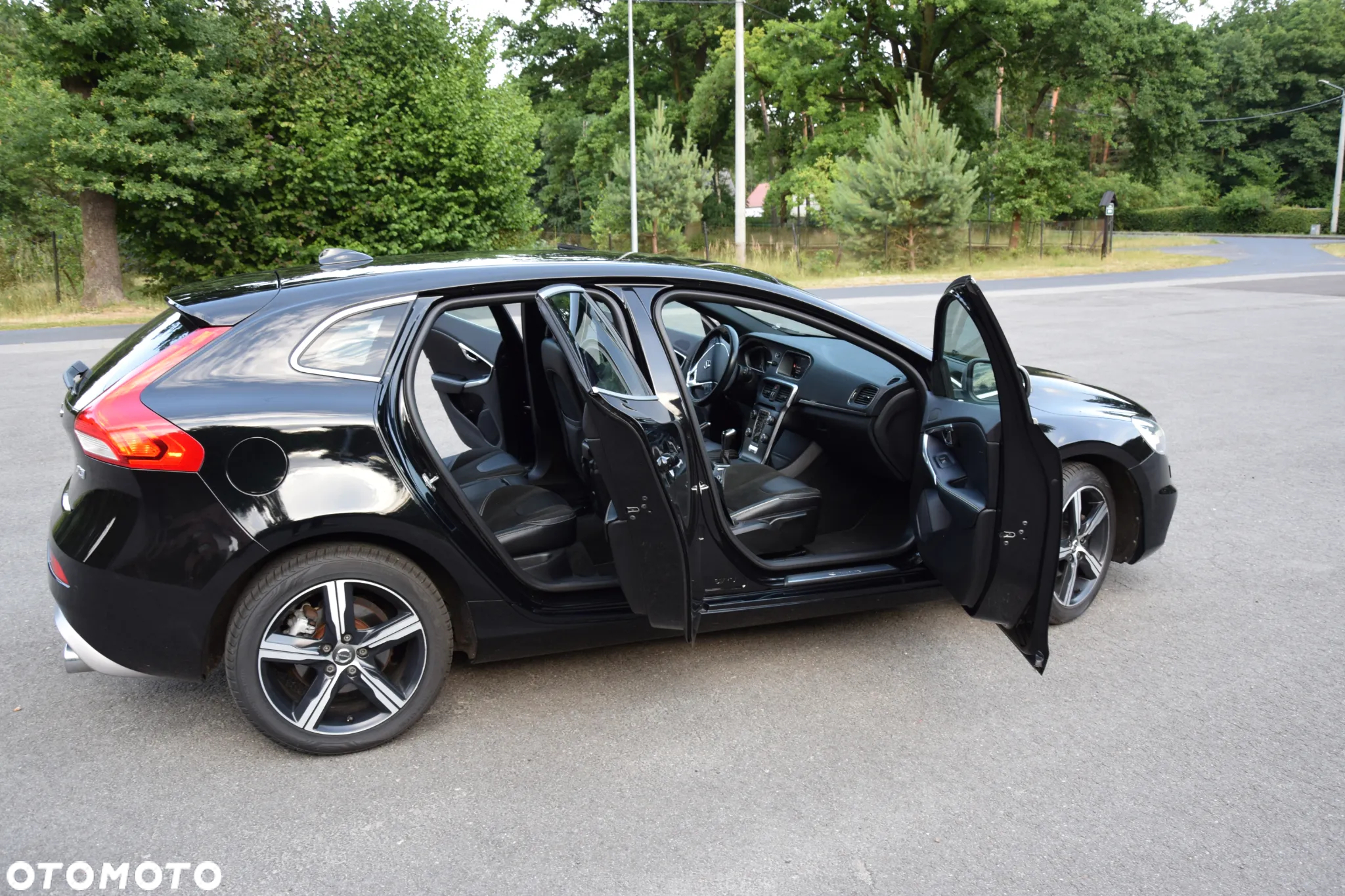 Volvo V40 D2 Drive-E SCR R-Design Momentum - 20