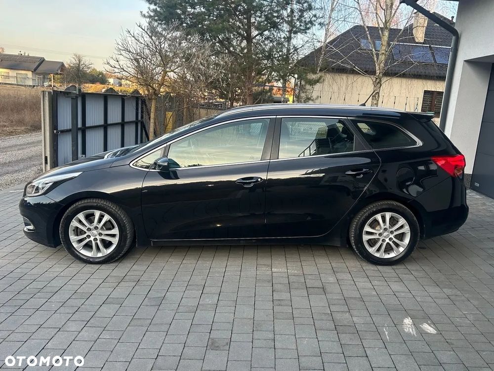 Kia Ceed 1.6 GDI DCT Spirit - 12