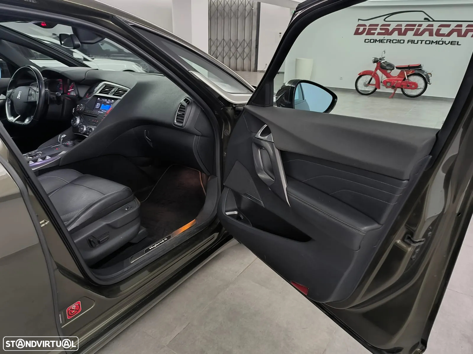 Citroën DS5 2.0 HDi Hybrid4 Sport Chic CMP6 - 24