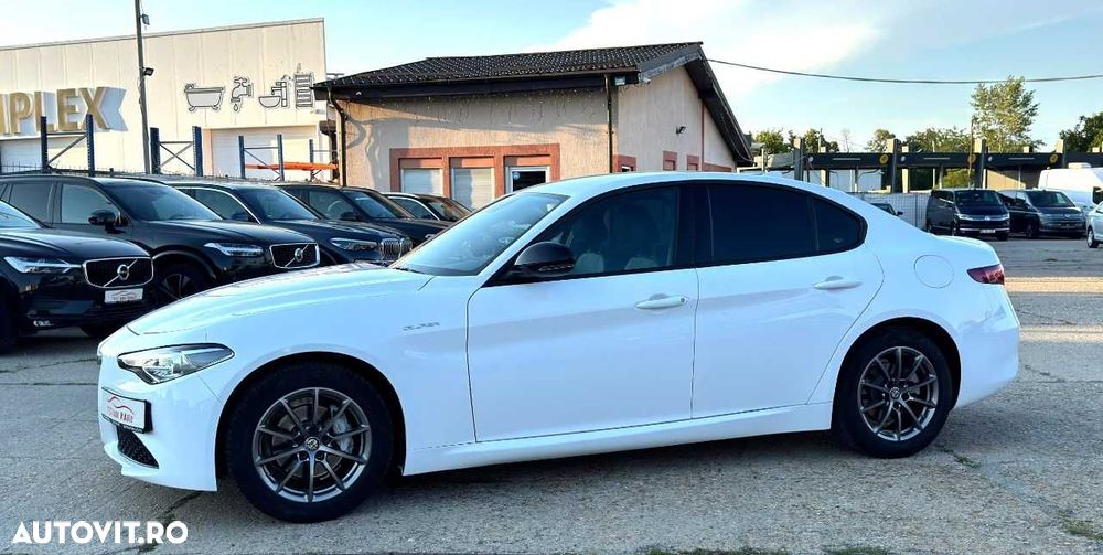 Alfa Romeo Giulia - 3
