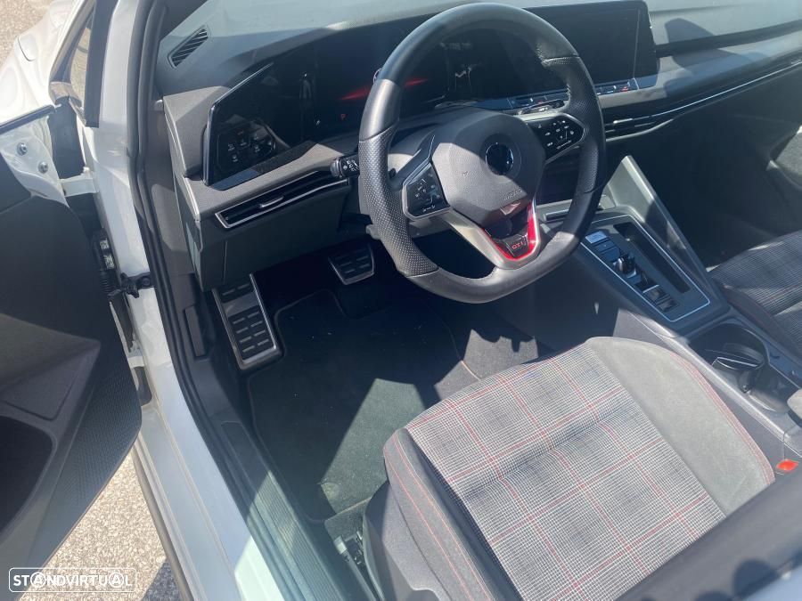VW Golf 2.0 TSI GTI DSG - 20