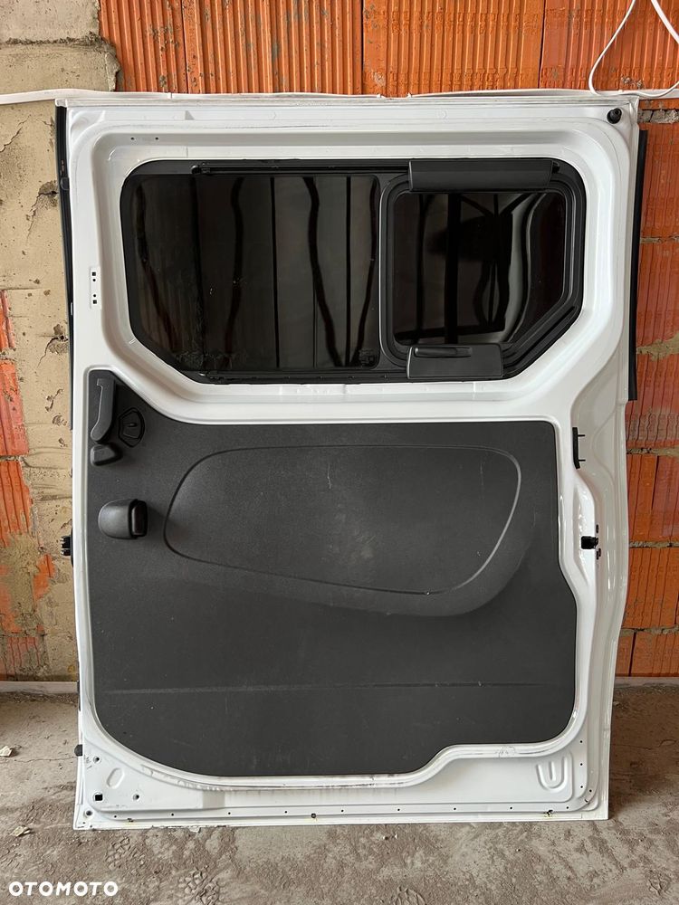 Drzwi boczne prawe przesuwne Renault Trafic III - 6