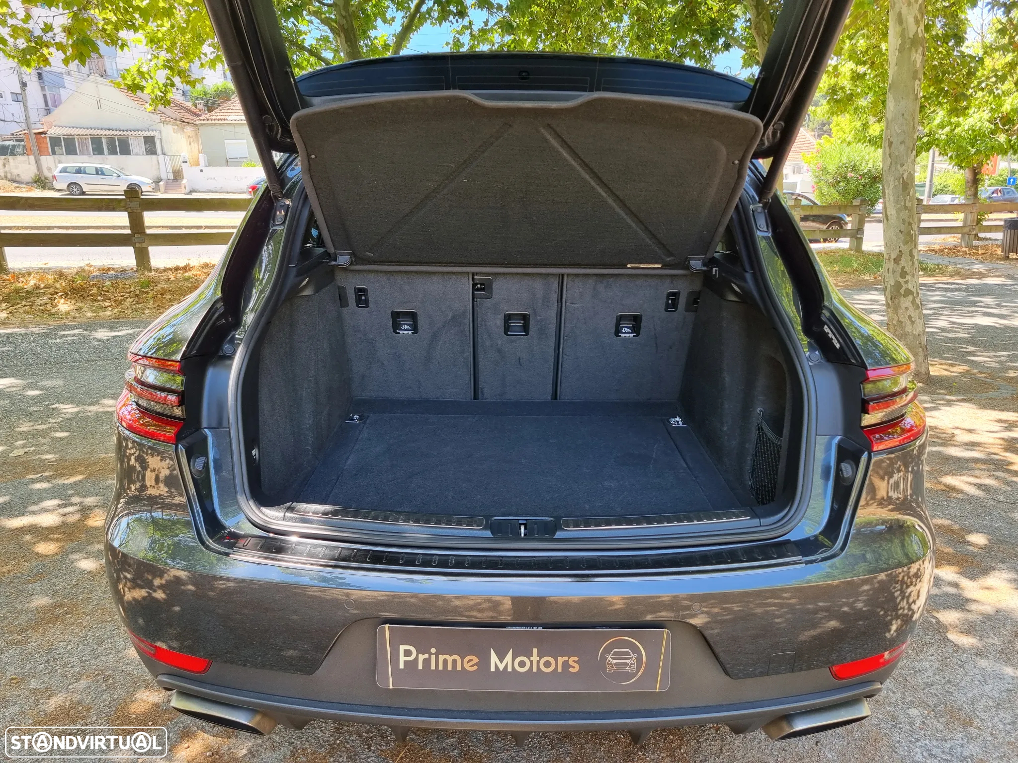 Porsche Macan Standard - 34