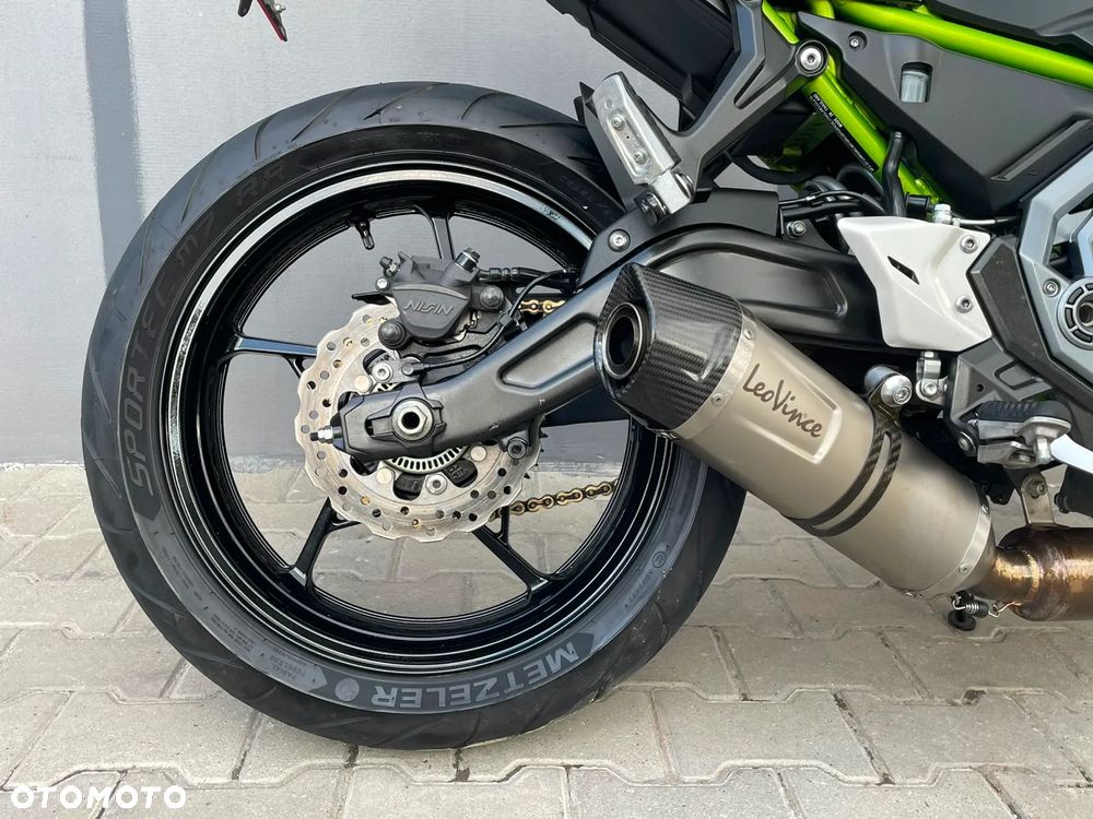 Kawasaki Z 650 - 13