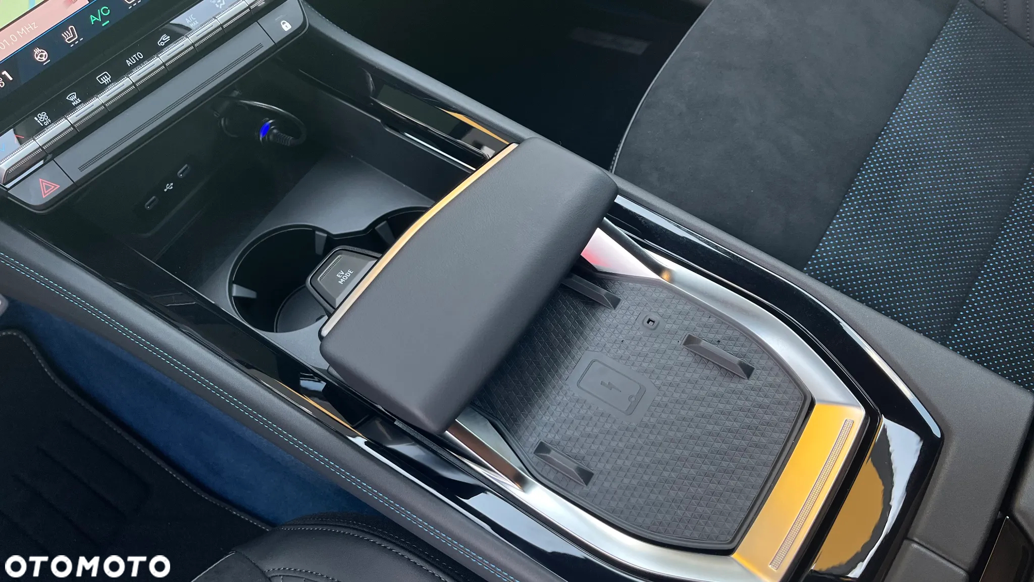 Renault Rafale 1.2 E-Tech PHEV 4x4 300 atelier Alpine MMT - 15
